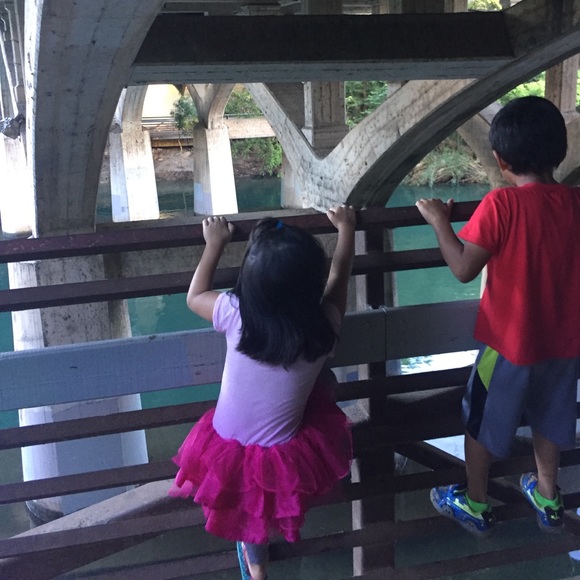 Meet your Posher, Jessica - Picture 7 of 10